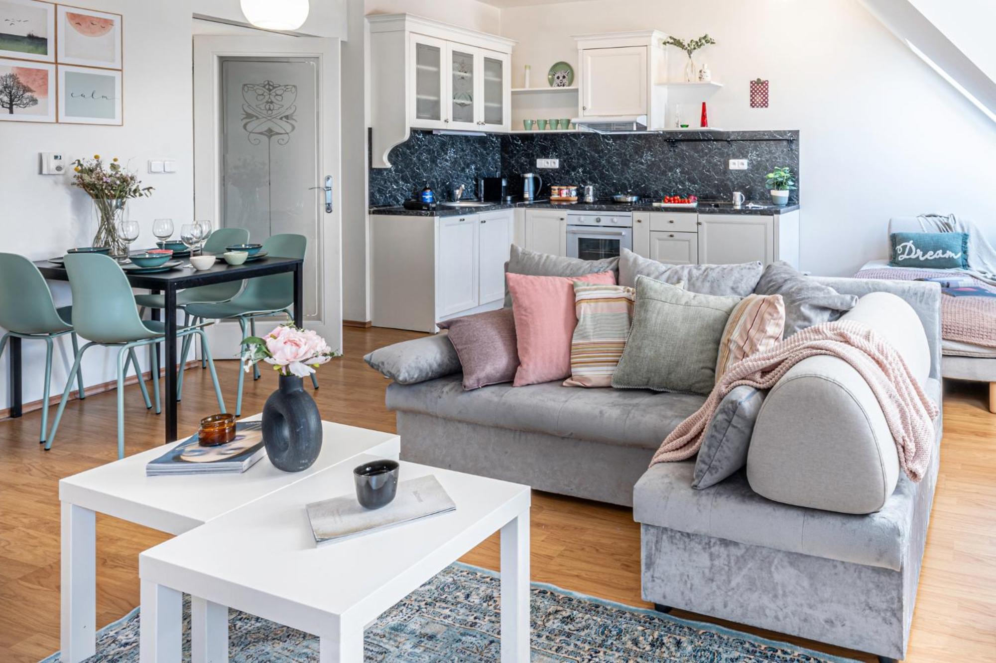 شقة Prague Days - Terrace - Stunning View - Duplex المظهر الخارجي الصورة